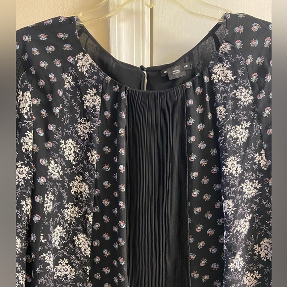 Club Monaco Ravella blouse silk black pop over floral Large - Picture 3 of 8